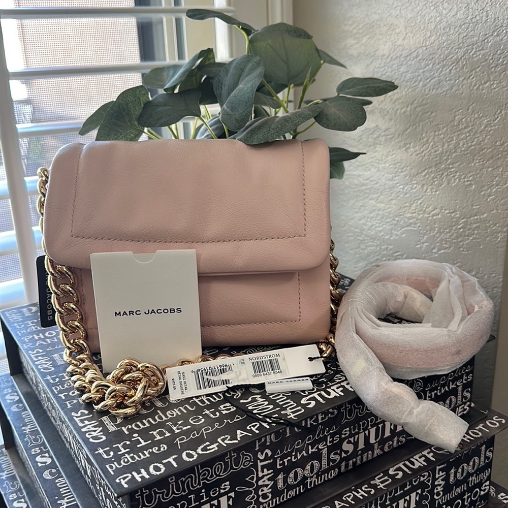 NWT Marc jacobs small leather pillow bag in pink